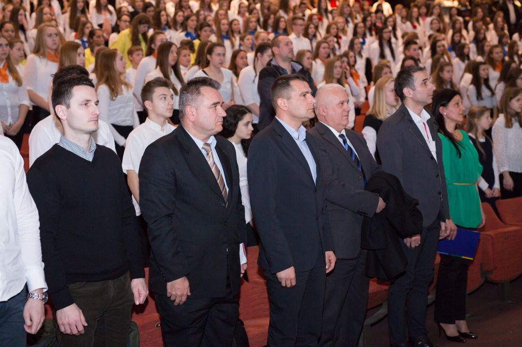 smotrazborova201682944974