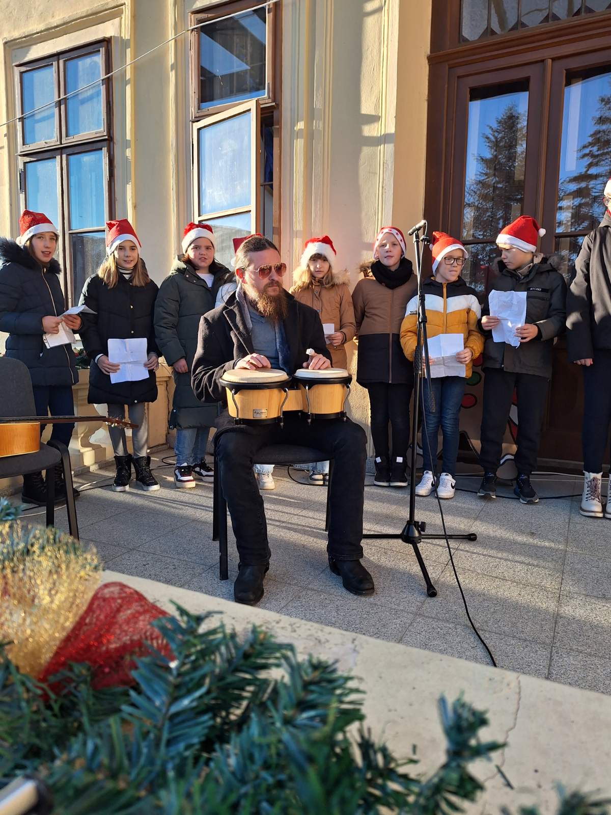 FOTO/VIDEO Pogledajte blagdansku atmosferu Božićnog sajma u Donjoj Dubravi