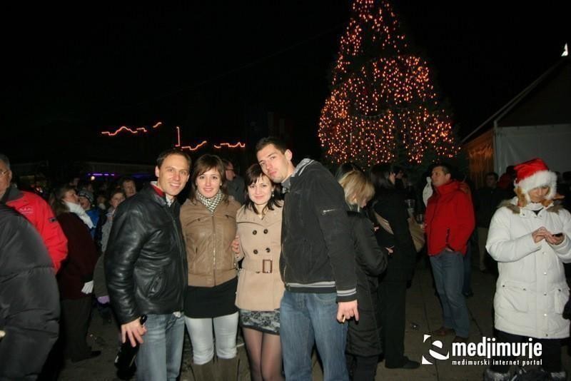 slika00023 Proslava nove godine u Čakovcu (Subota, 31.12.2011)