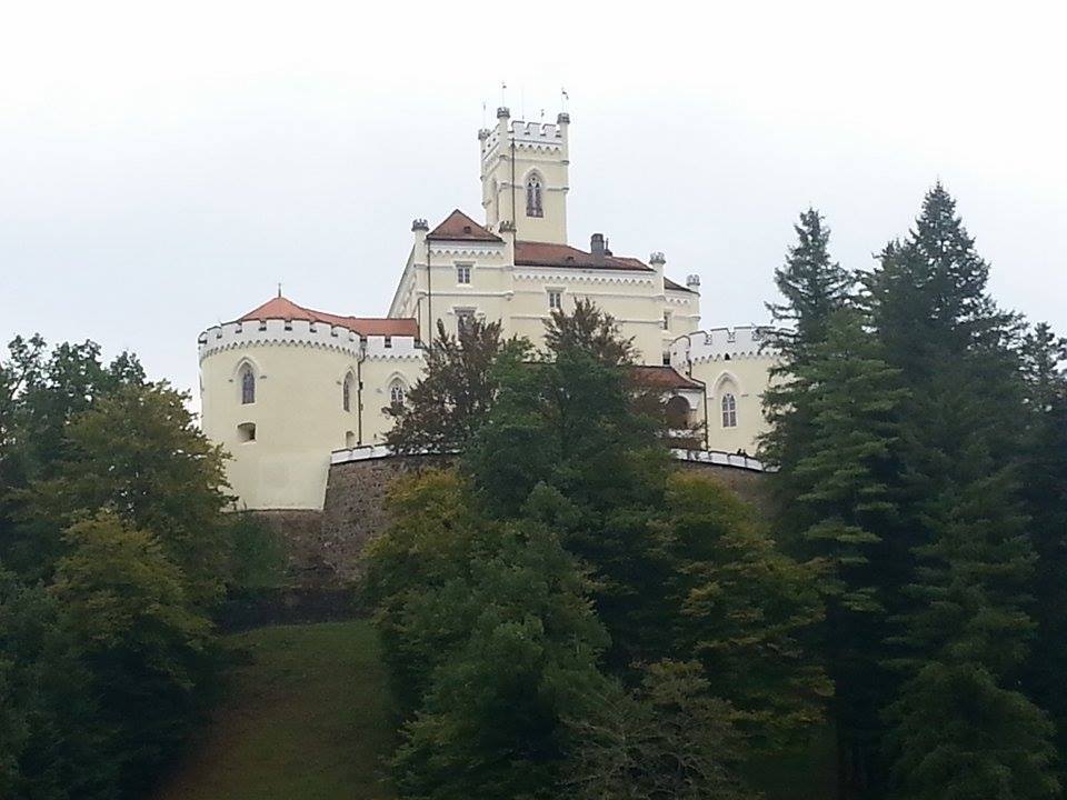 1203303074418235904719481223559