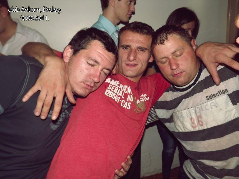 2 (55) Antrum (Petak i subota, 9. i 10.9.2011)