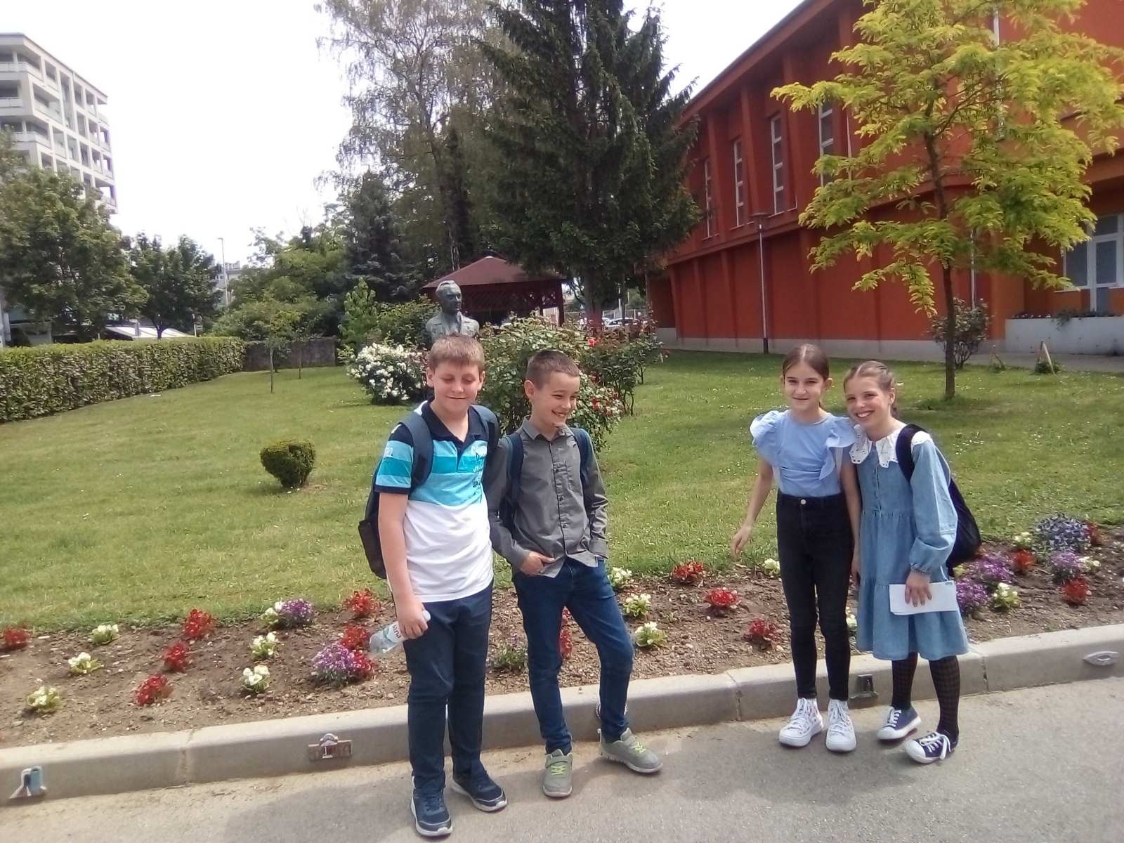 FOTO Izvrsni promotori Međimurske županije na državnoj smotri iz područja Građanskog odgoja i obrazovnja i međupredmetnih tema FOTO Izvrsni promotori Međimurske županije na državnoj smotri iz područja Građanskog odgoja i obrazovnja i međupredmetnih tema