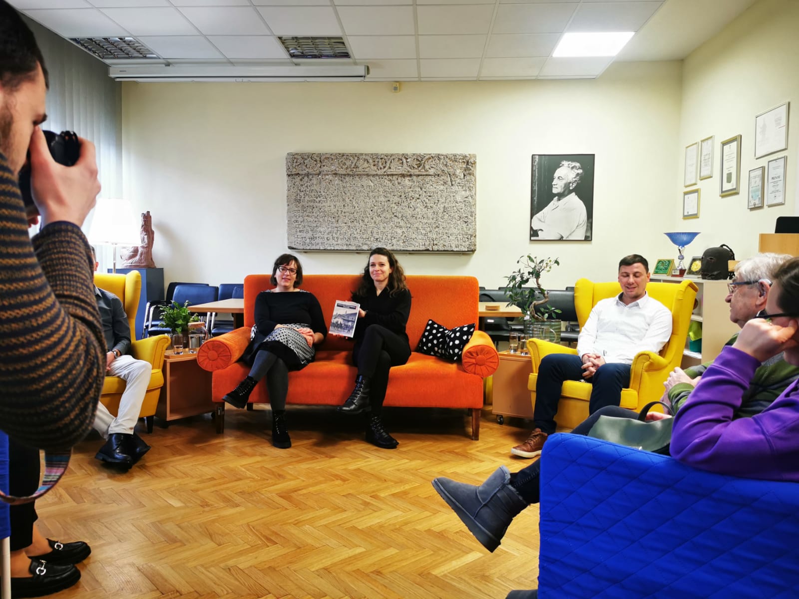 Predstavljen zbornik radova ‘Vremena kriza u povijesti Međimurja’ u Gimnaziji Josipa Slavenskog Čakovec