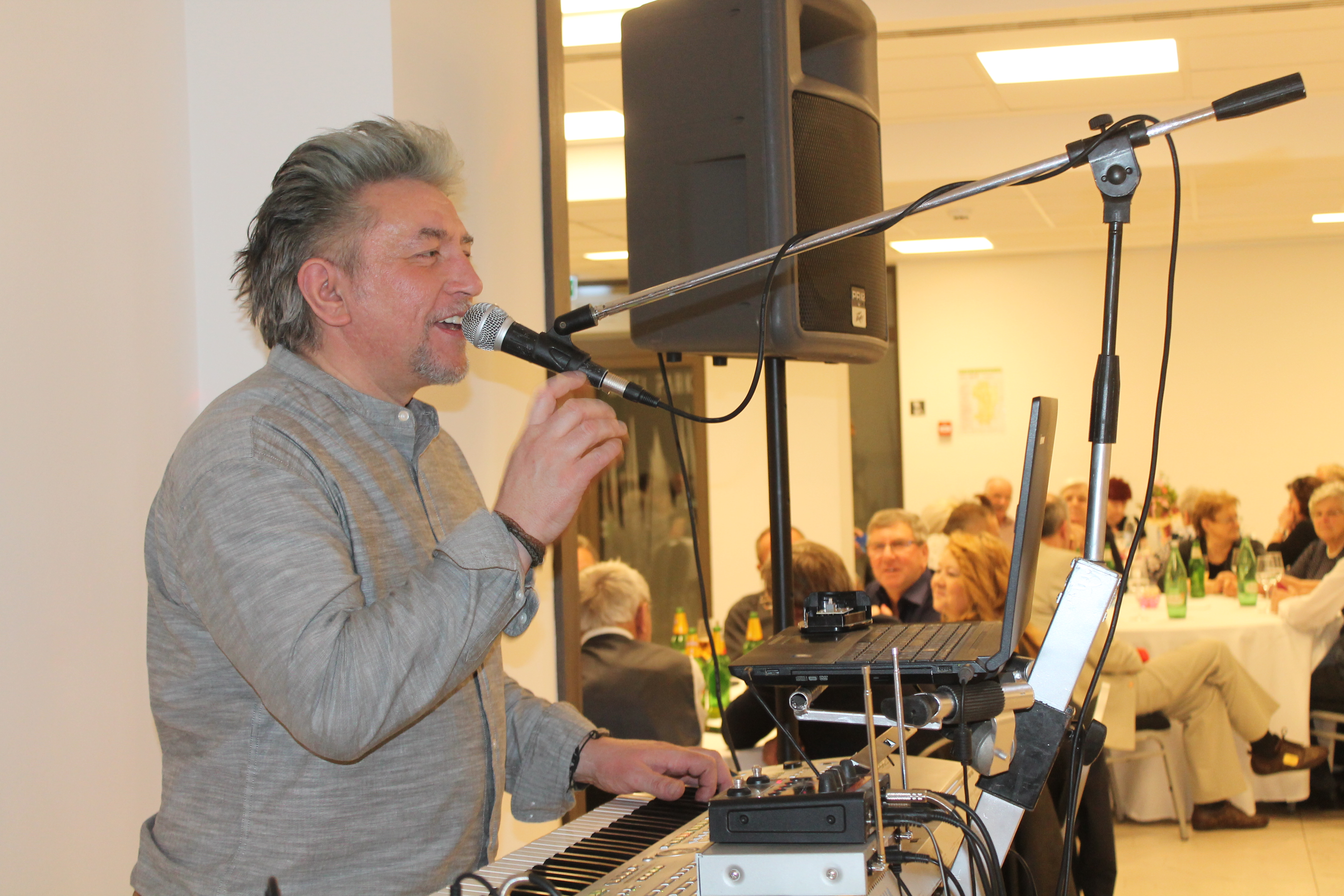 FOTO Međimurski samci znaju prirediti odličnu zabavu, a to su pokazali i na tradicionalnom plesu i druženju