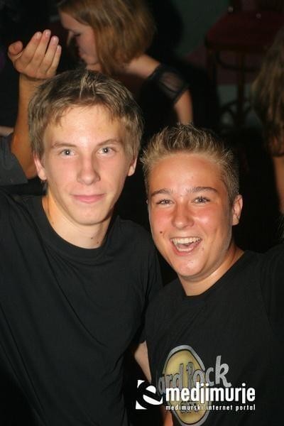 slika0021 Arcus (Subota, 30.6.2012) slika0021 Arcus (Subota, 30.6.2012)