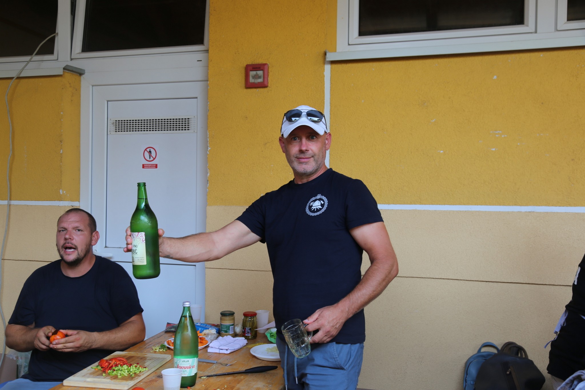 Miris ‘grofovske kotlovine’ u subotu se širio Pribislavcem