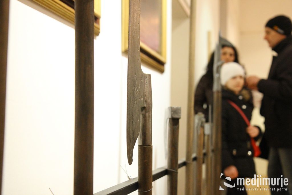 nocmuzejacakovec0093122565