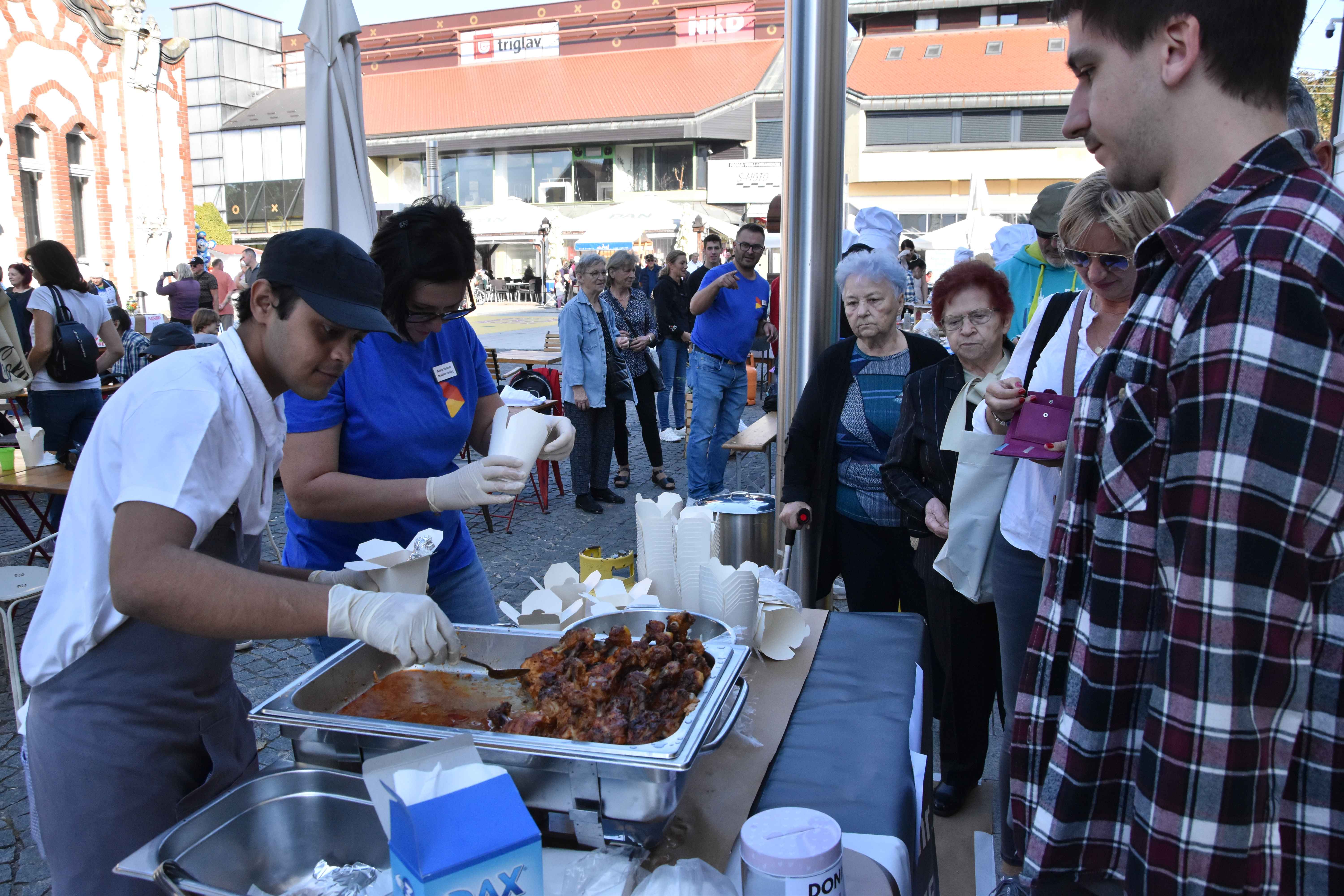 FOTO/VIDEO Središte Čakovca poprimilo bogate nove okuse i mirise dalekih zemalja