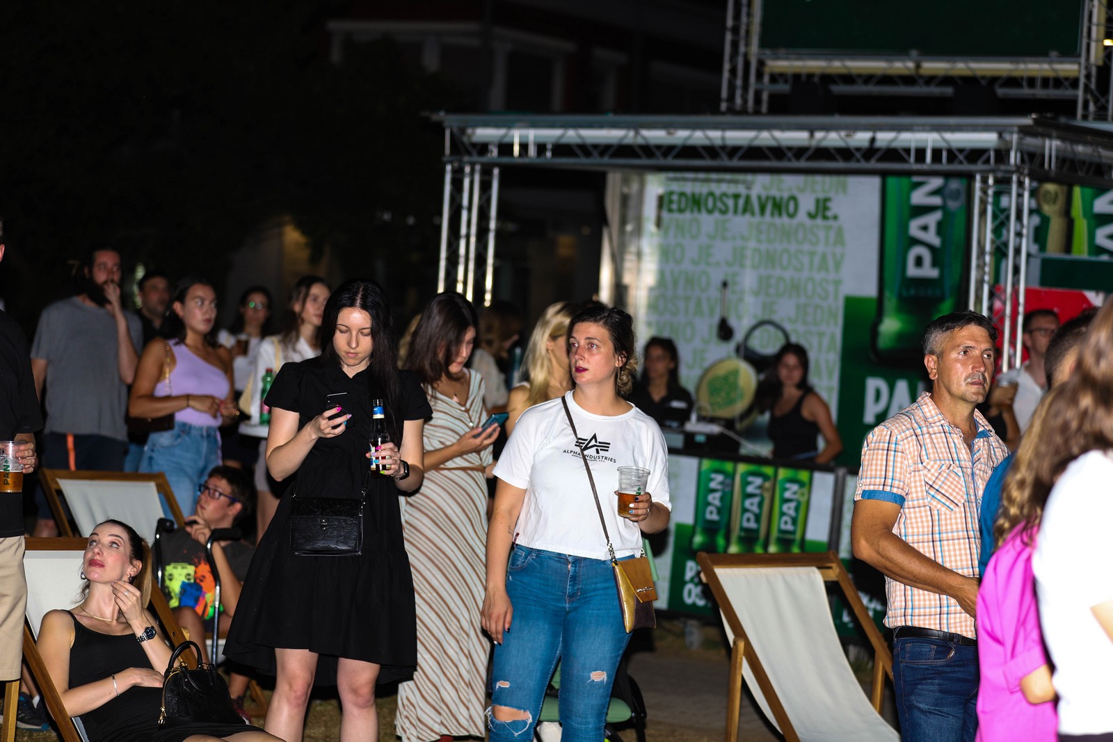 Nika Turković održala koncert u Urban Parkiću na Porcijunkolovom