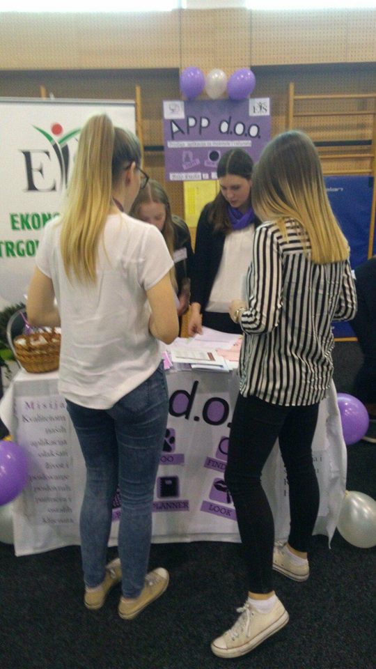 3059425218595800574501586544272