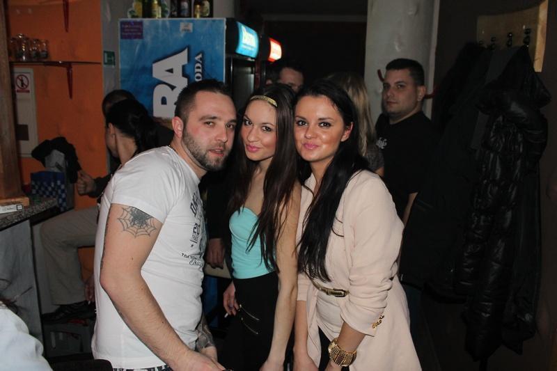 slika0027 Insomnia (Petak i subota, 22. i 23.2.2013 – Gloria Band)