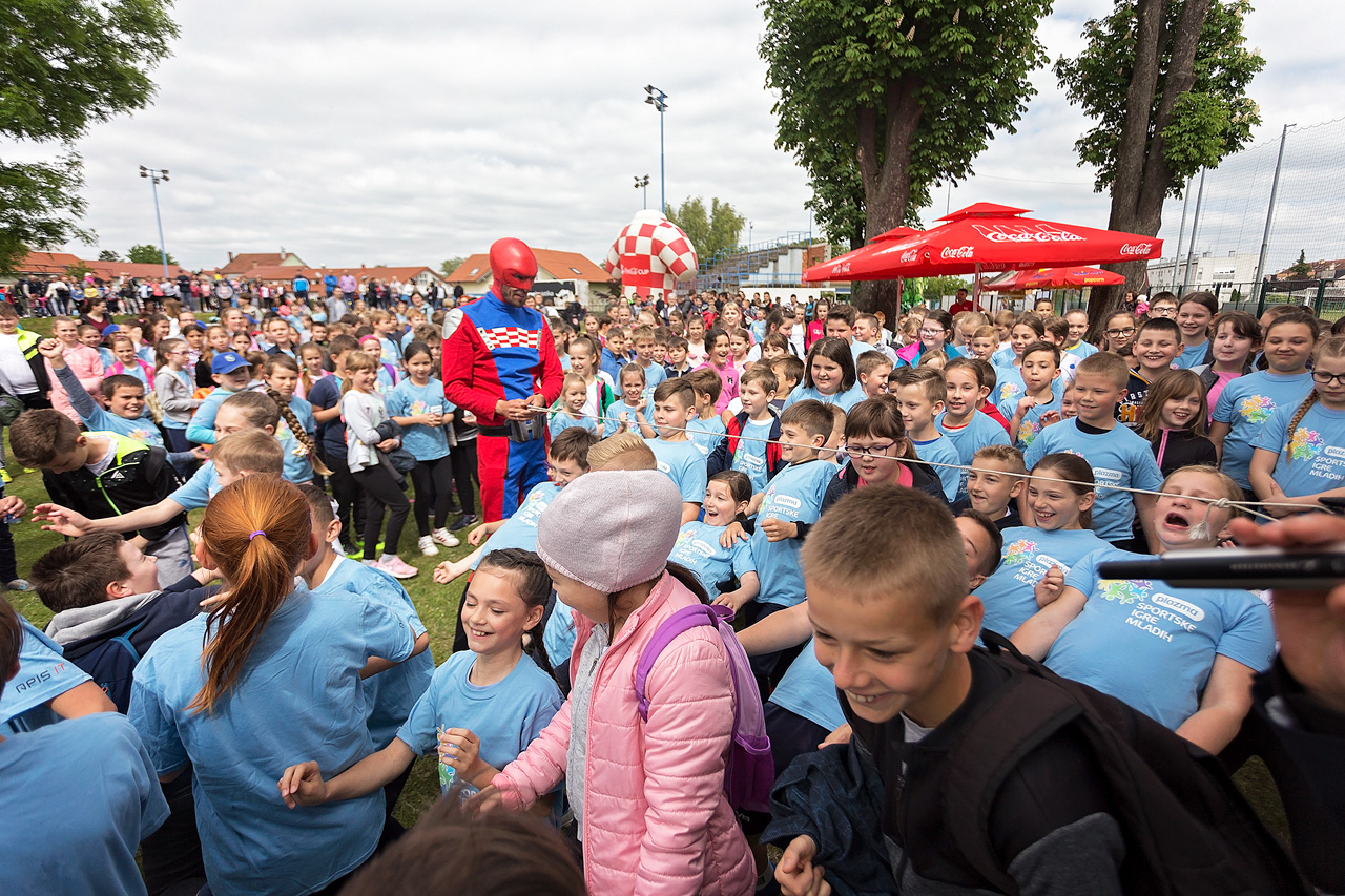 Sportske igre mladih i koncert Miroslava Škore u Prelogu