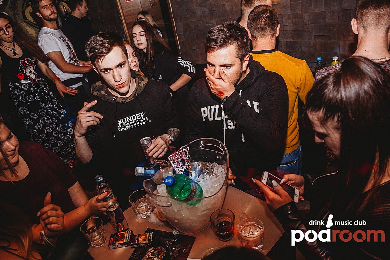 ODLIČNA ZABAVA Podroom clubbing uz Kostu Radmana i Ariena