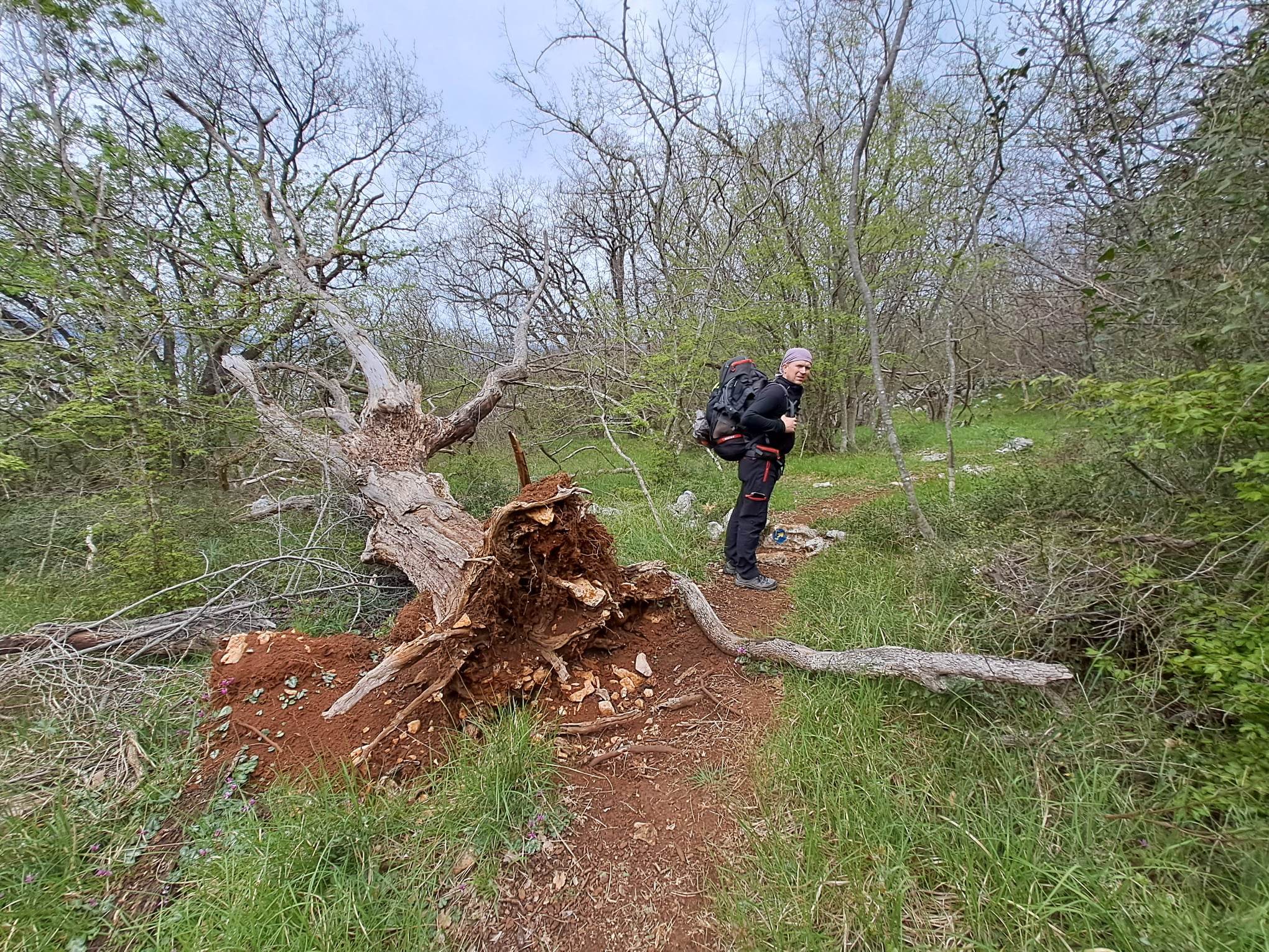 CAMINO KRKA Naši čitatelji Saša Turk i Danijel Mikolaj šalju nam fotografije njihove velike avanture CAMINO KRKA Naši čitatelji Saša Turk i Danijel Mikolaj šalju nam fotografije njihove velike avanture