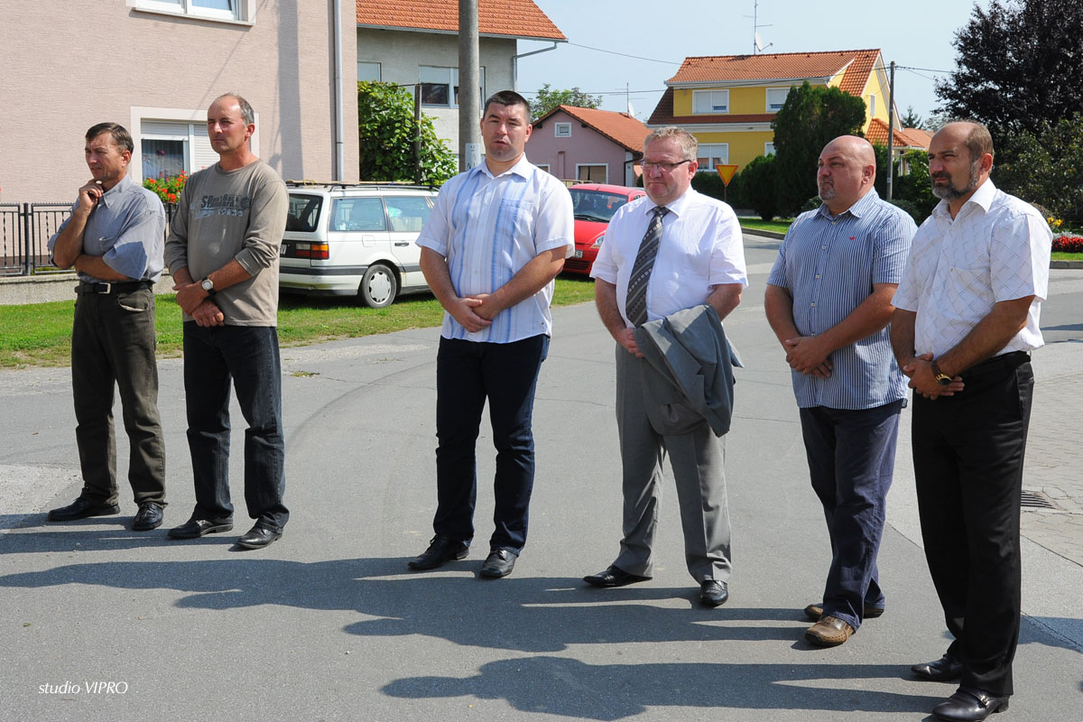 25319819wdsc8917462101