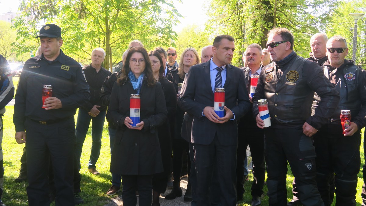 POČAST Karavana iz Splita u Čakovcu odala počast nestalim i poginulim braniteljima u Domovinskom ratu