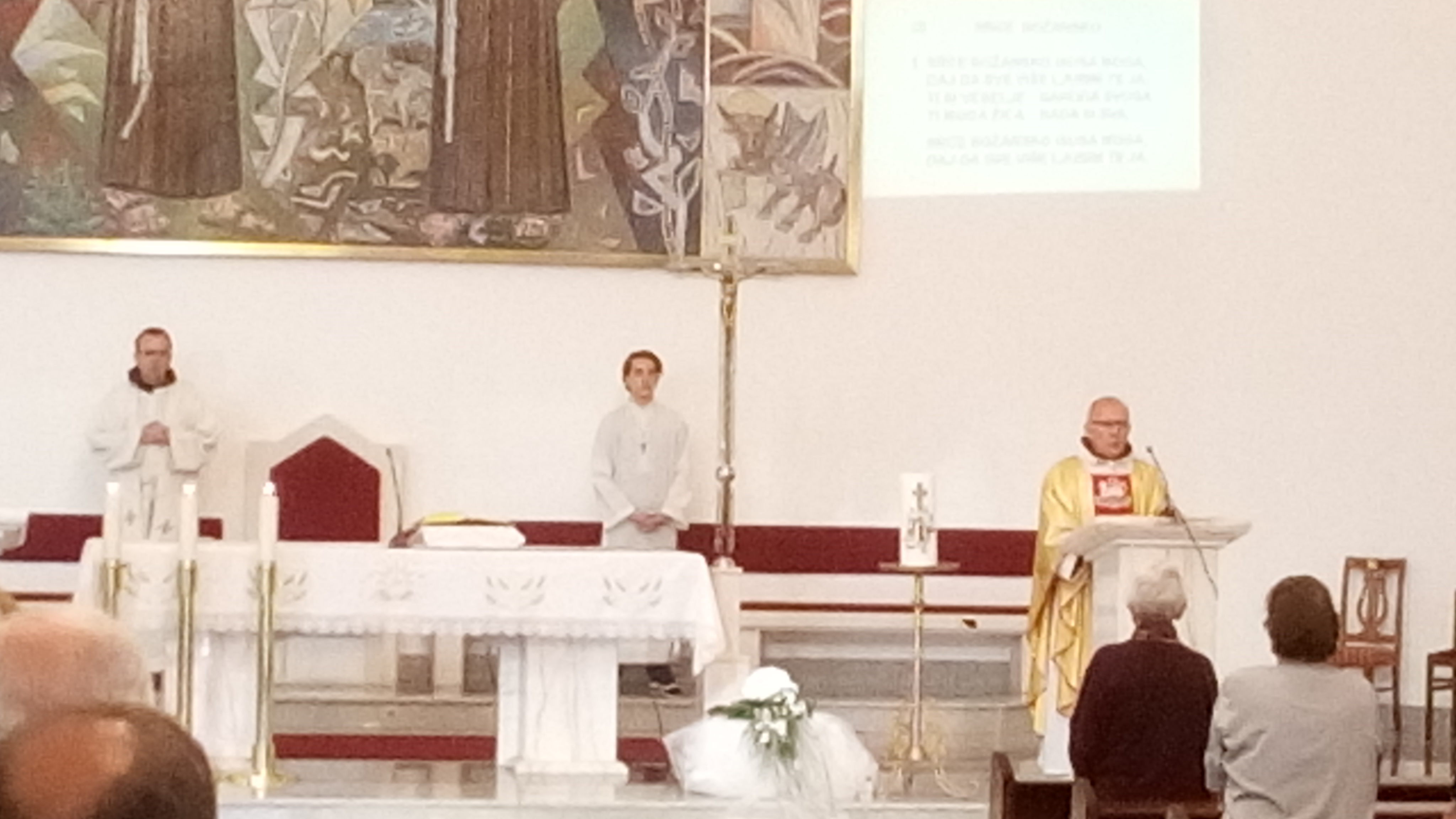 TRI MJESECA NAKON SMRTI Župljani se oprostili od omiljenog fra Antuna Jesenovića