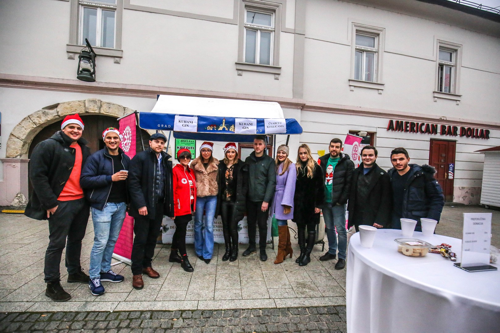 Štand dobrote Rotary cluba Međimurje u središtu Čakovca