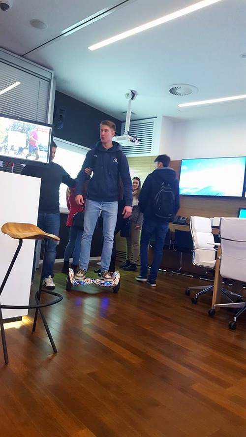 1517543310209816337597881152216