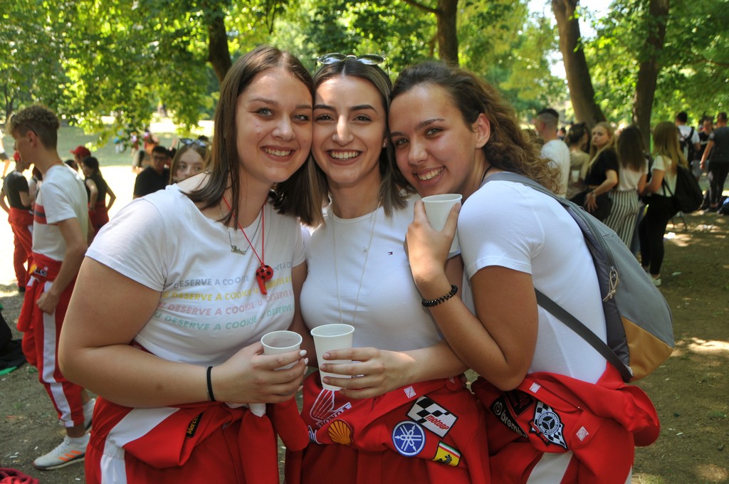 Maturanti se zabavljaju u čakovečkom parku