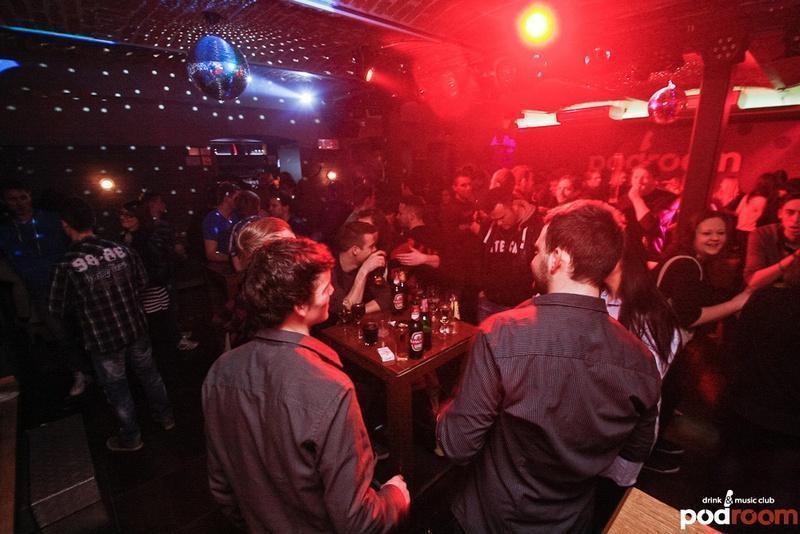 slika0007 Podroom (Subota, 23.3. – Pop Mash & House Smash – DJ Nixou)