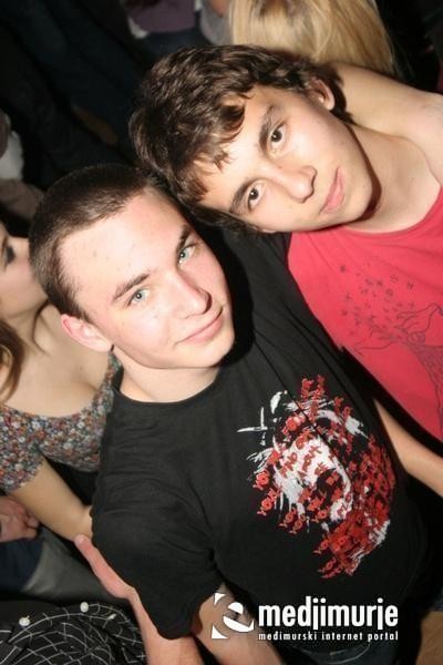 slika0033 Arcus (Subota, 21.4.2012) slika0033 Arcus (Subota, 21.4.2012)