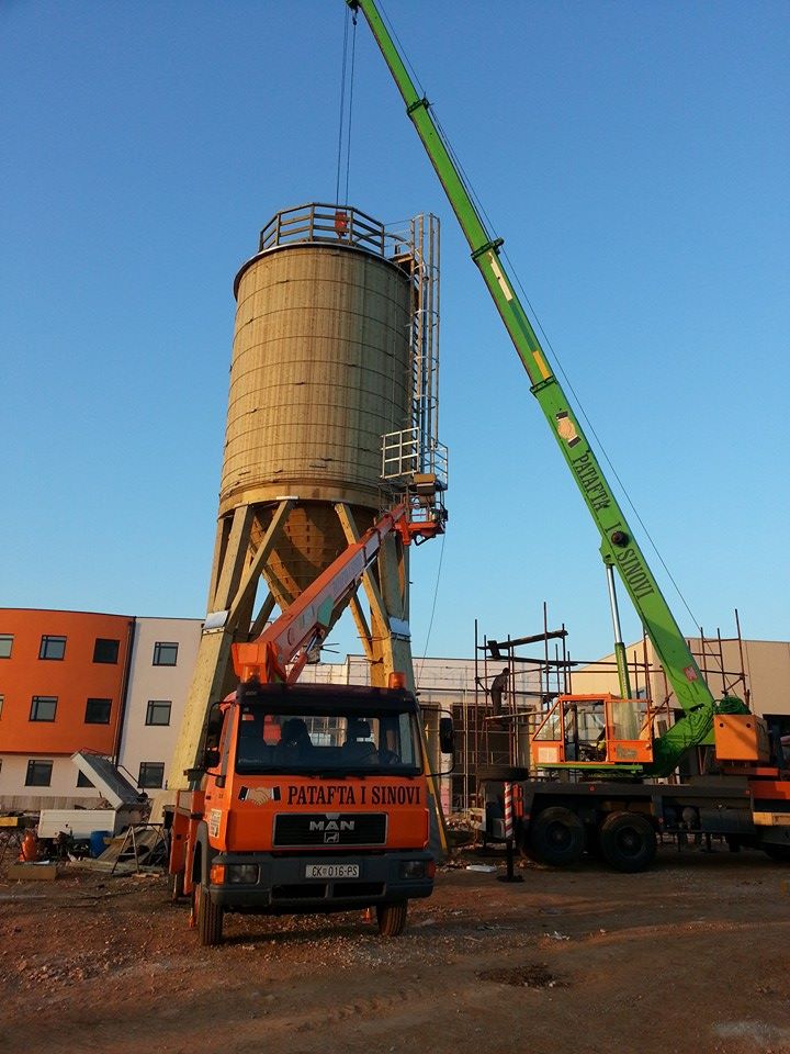 1385270609954939048508161576872