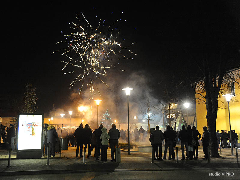 330114065dsc0583141002