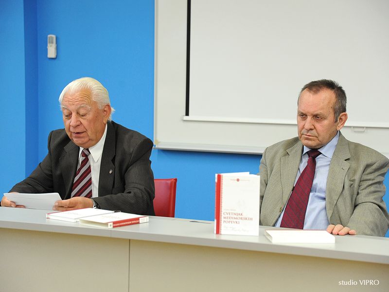 352815320dsc3729352231