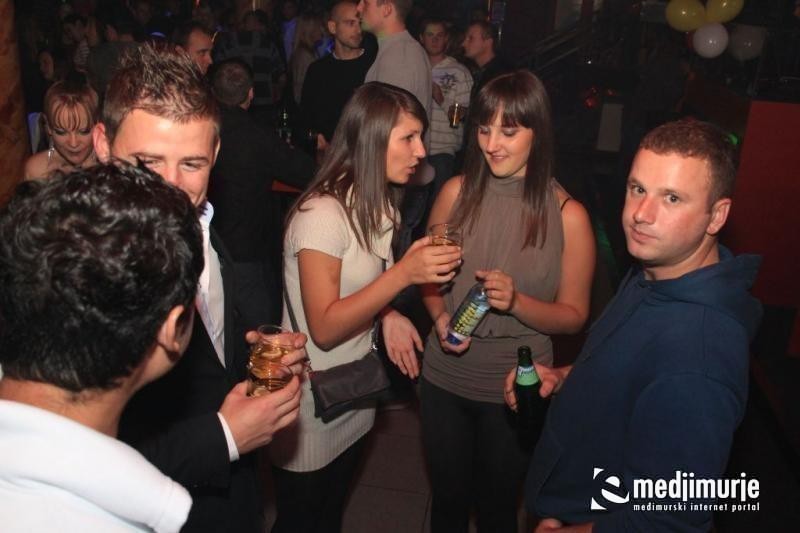 slika0038 Maraton (Subota, 8.10.2011) slika0038 Maraton (Subota, 8.10.2011)