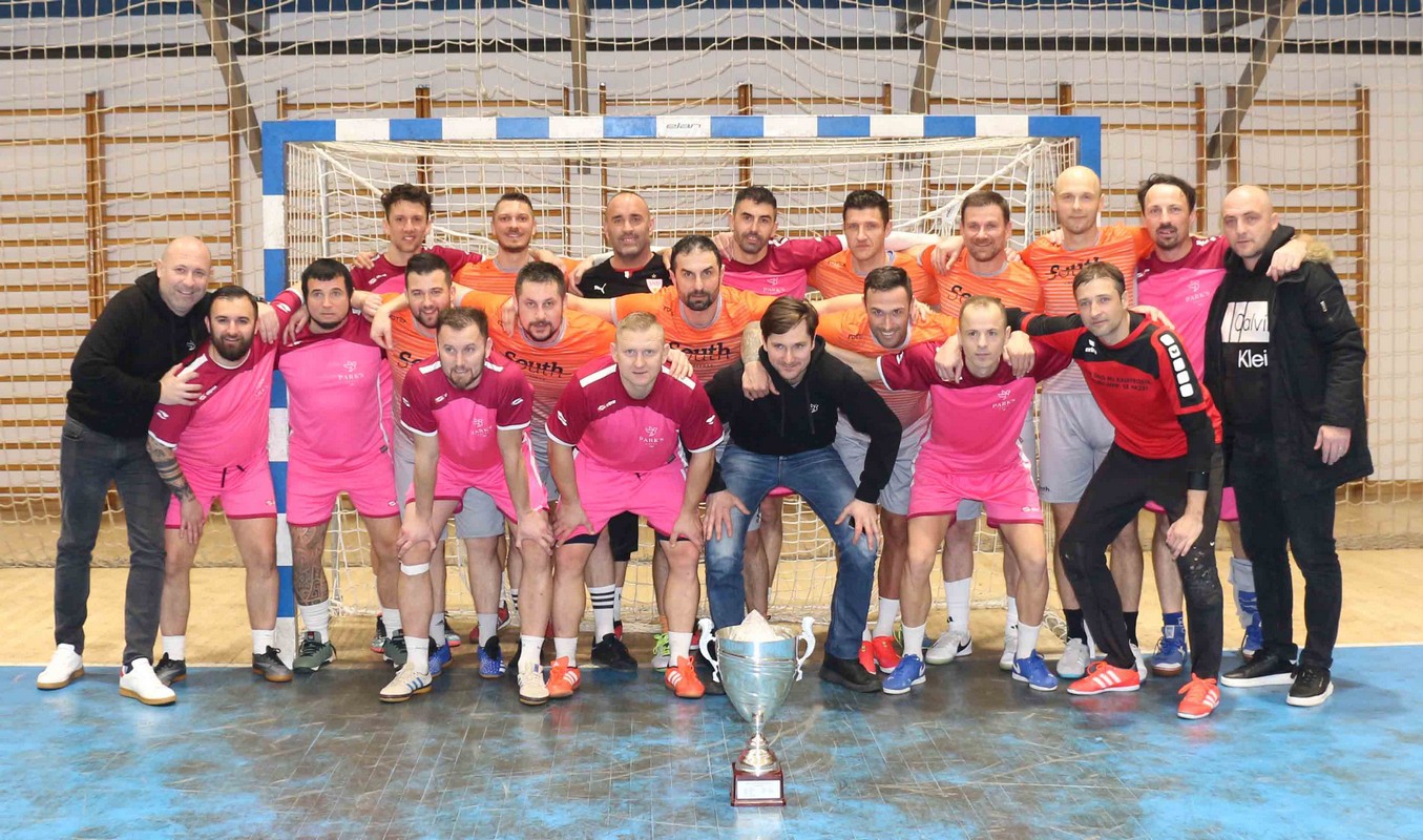 TURNIR KAFIĆA Ekipa South pobjednik malonogometnog turnira!