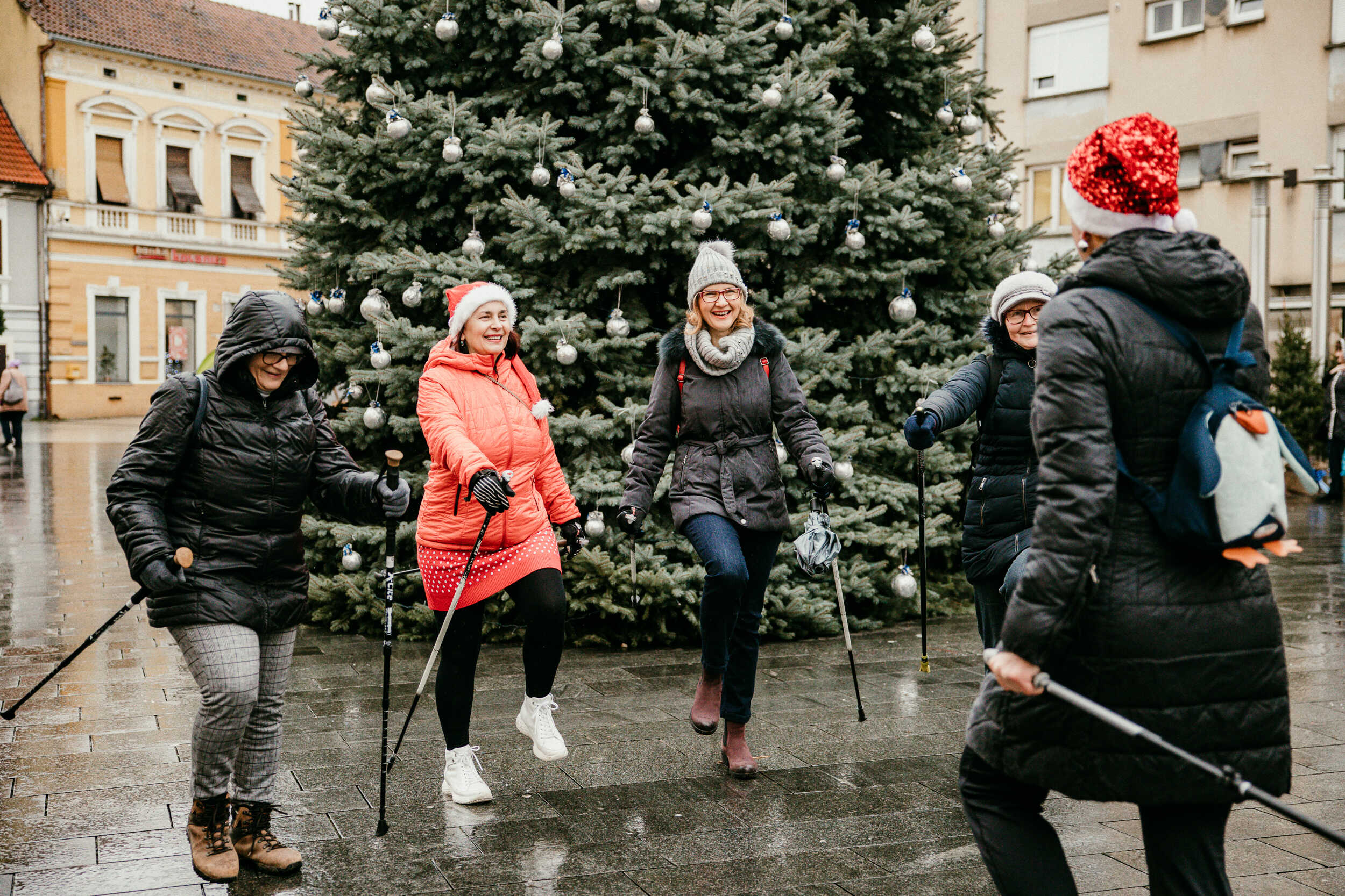 Niti loše vrijeme nije umanjilo radost koju donose brojni programi čakovečkog Adventa