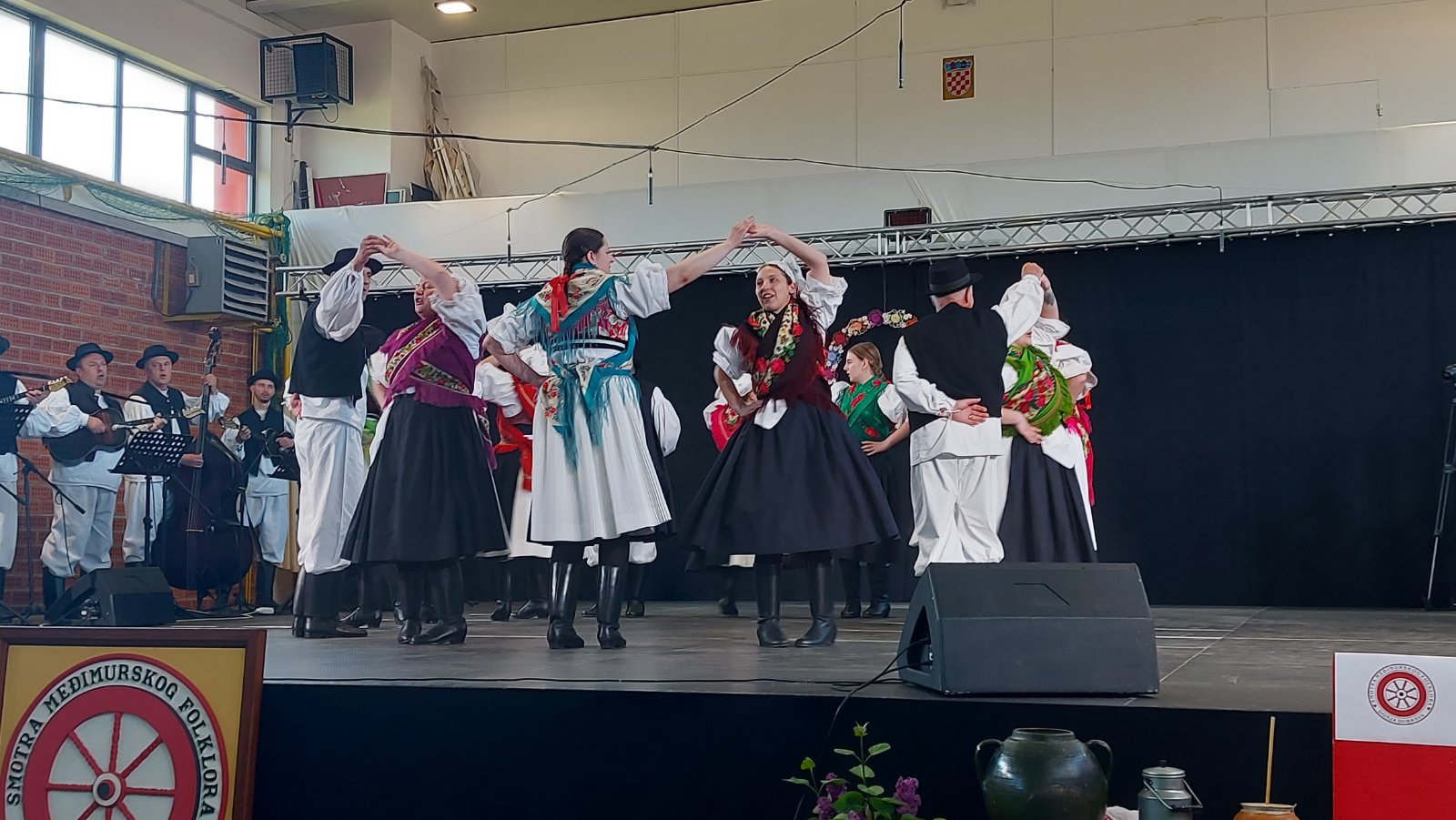DRUGI DAN U DONJOJ DUBRAVI Smotra međimurskog i koreografiranog folklora
