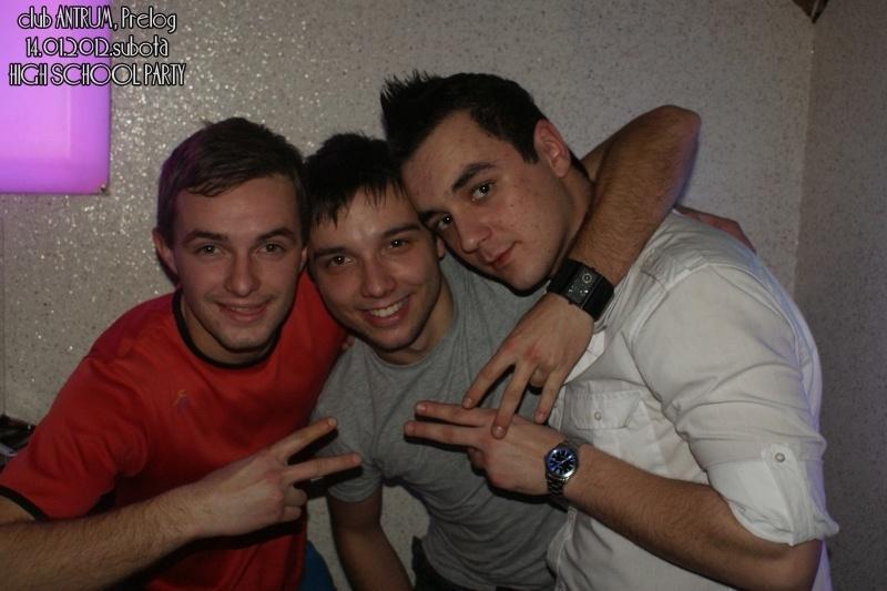 slika0085 Antrum (Subota, 14.1.2012) slika0085 Antrum (Subota, 14.1.2012)