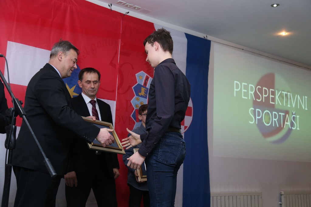 pravazena00045299407