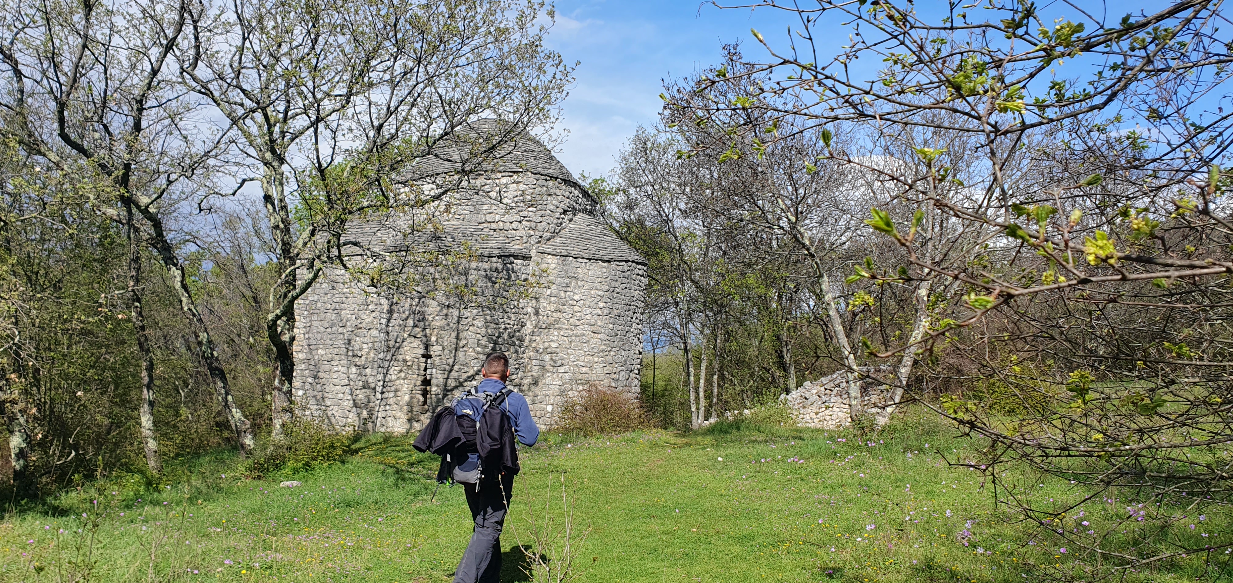CAMINO KRKA Naši čitatelji Saša Turk i Danijel Mikolaj šalju nam fotografije njihove velike avanture CAMINO KRKA Naši čitatelji Saša Turk i Danijel Mikolaj šalju nam fotografije njihove velike avanture