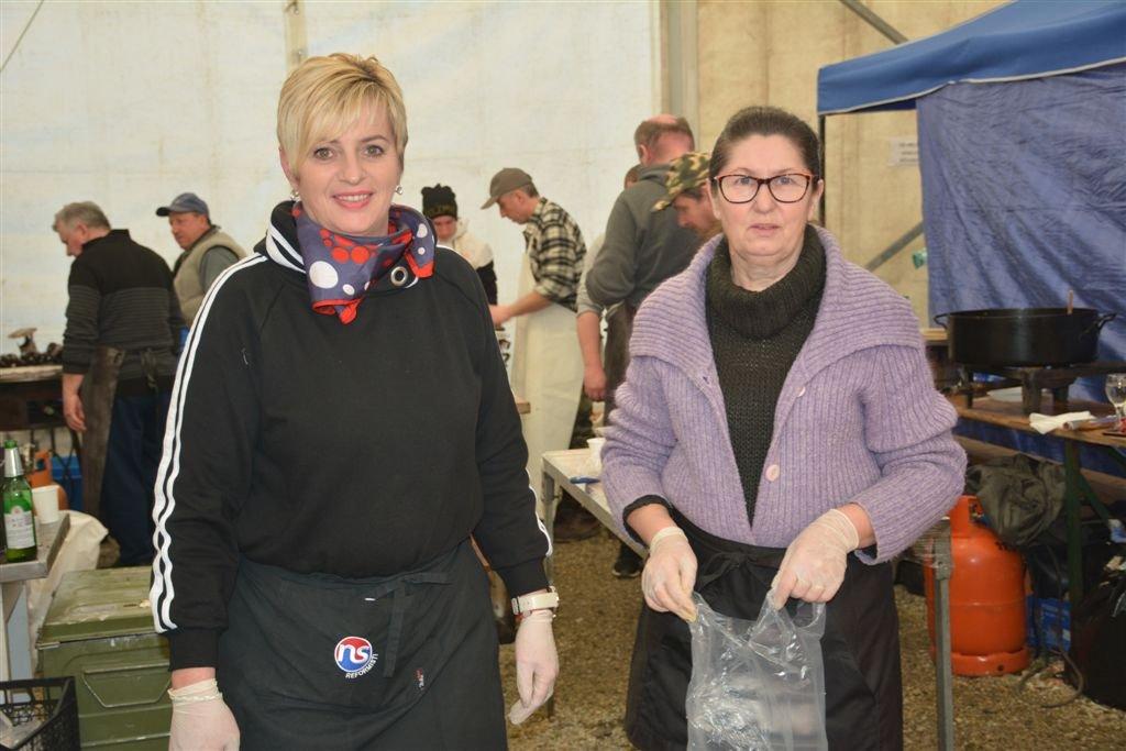 Donjodubravčani oduševili svojim specijalitetima u Mađarskoj