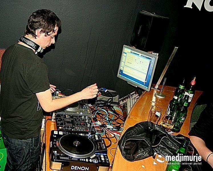 slika0010 Arcus (Subota, 24.3.2012)