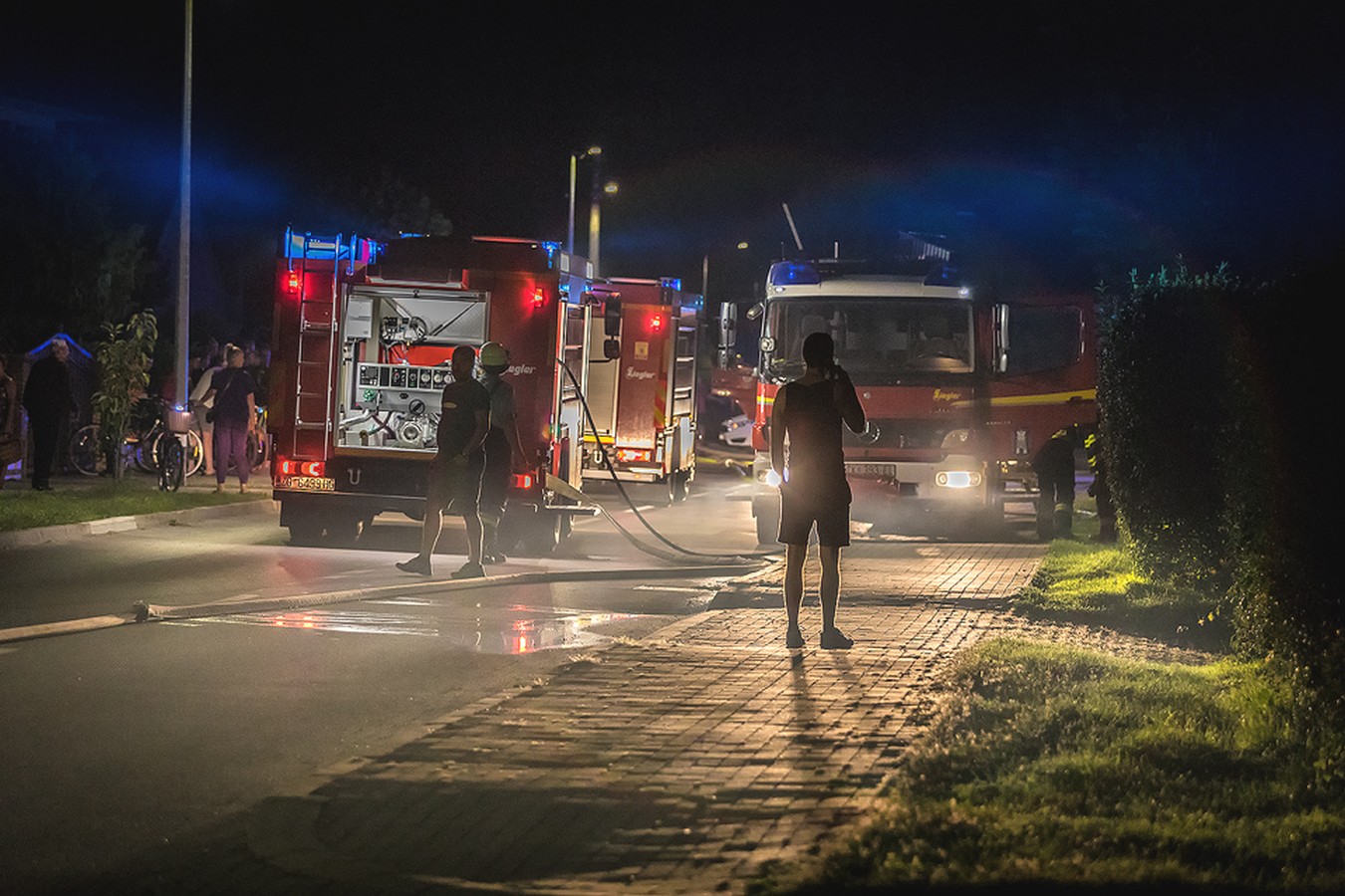 POŽAR U PRELOGU Brojni vatrogasci borili se s požarom bivšeg skladišta