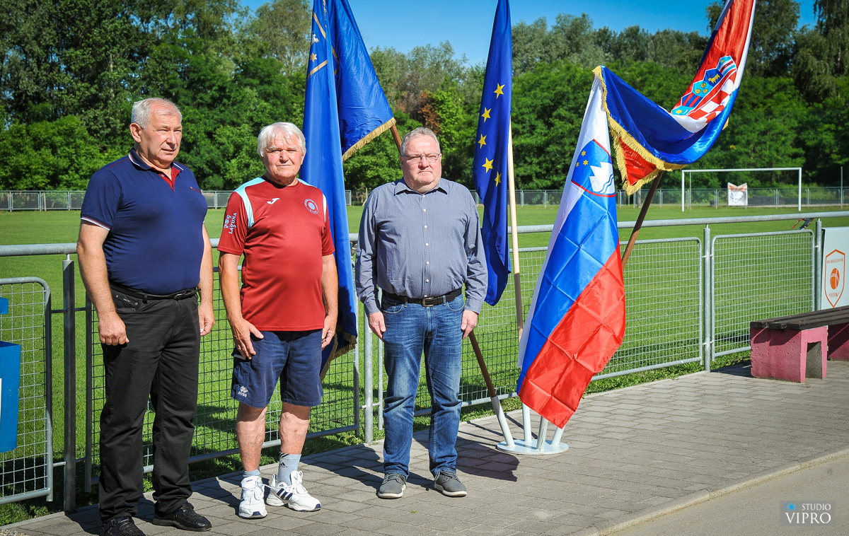 Četrnaest ekipa na Međunarodnom boćarskom turniru u Otoku