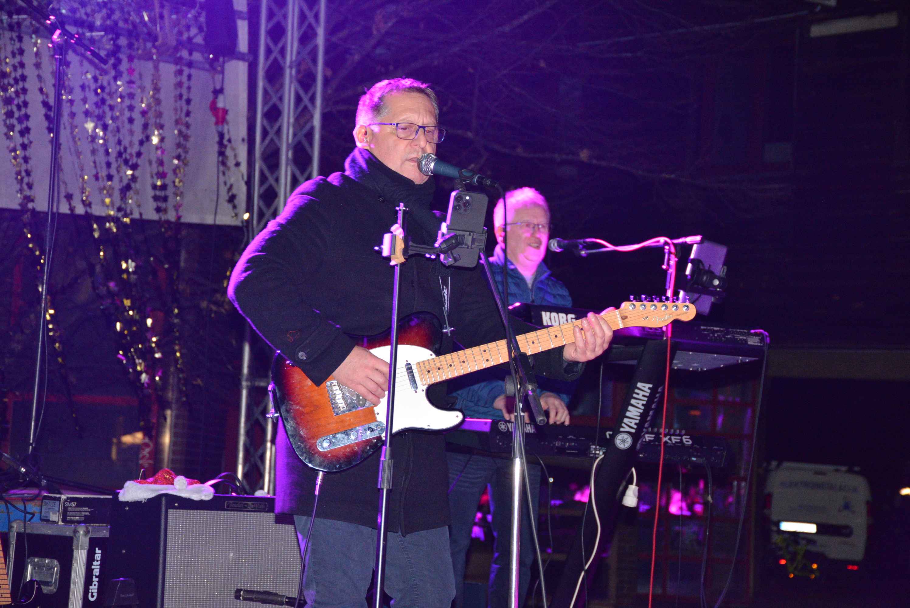 FOTO/VIDEO Čakovec veselo proslavio dolazak 2024. uz ritam ‘Noćne smjene’ i puni trg