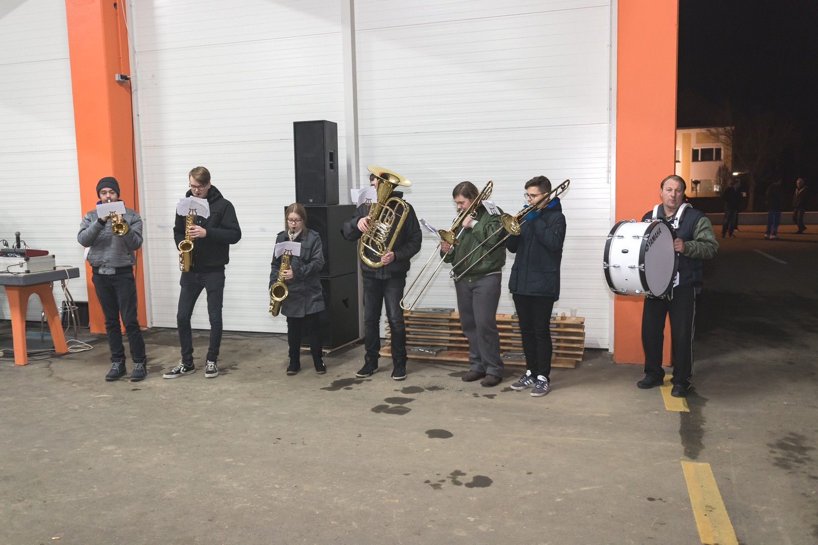 Sajam i božićna utrka privukli mnoštvo u centar Kotoribe