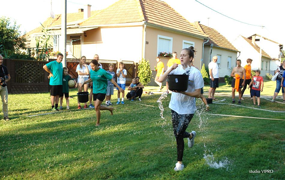 361915827dsc07243878978