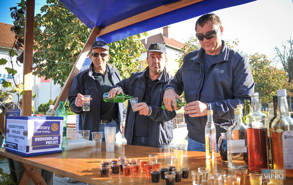 Rotarijanska Kestenijada u Prelogu: Mnoge je privukao miris svježe pečenih kestena