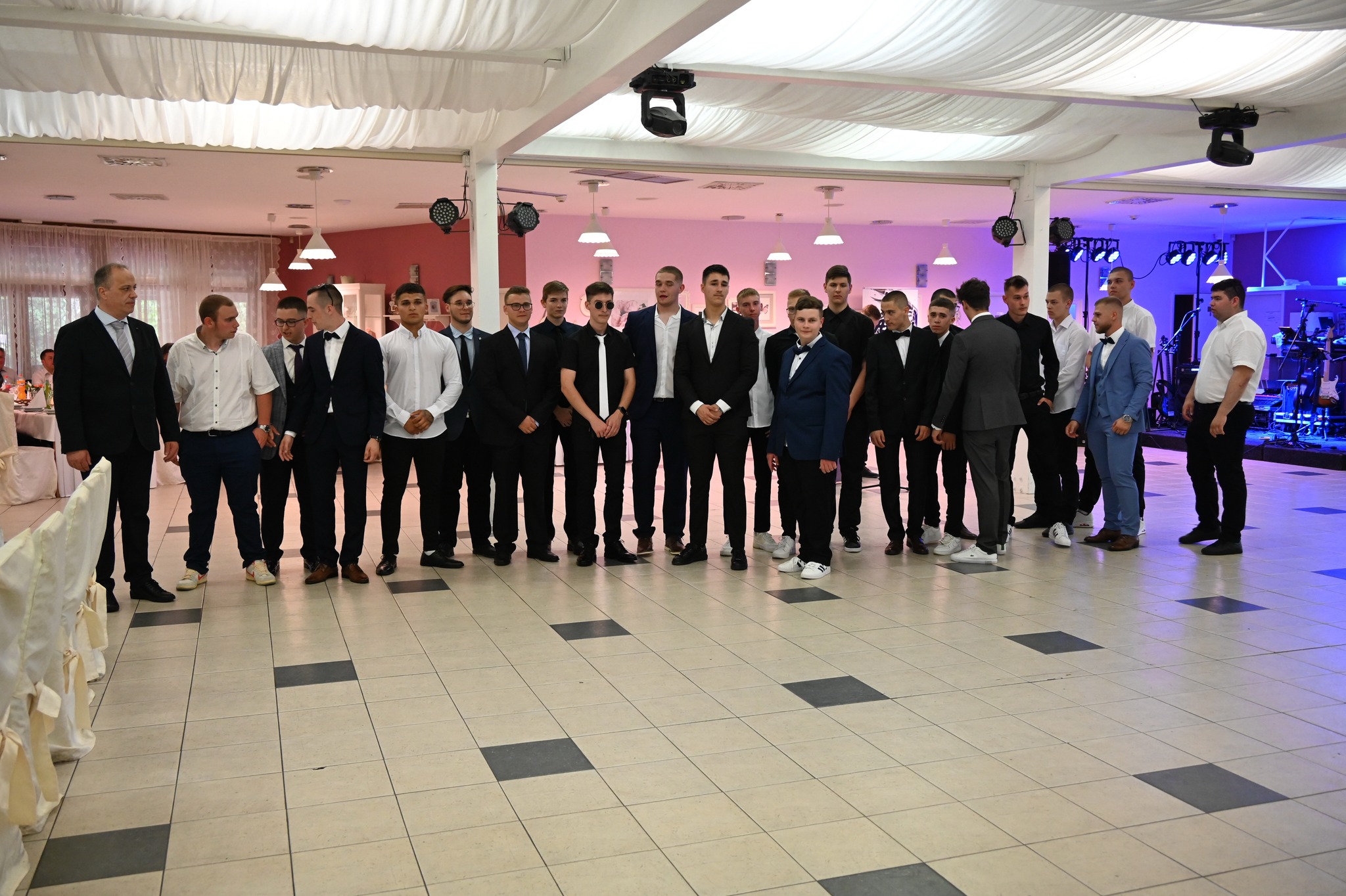 TEHNIČKA ŠKOLA ČAKOVEC Još jedna generacija maturanata oprostila se od srednjoškolskih klupa