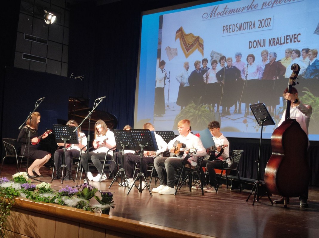 Tamburaši OŠ Prelog Tamburaši OŠ Prelog