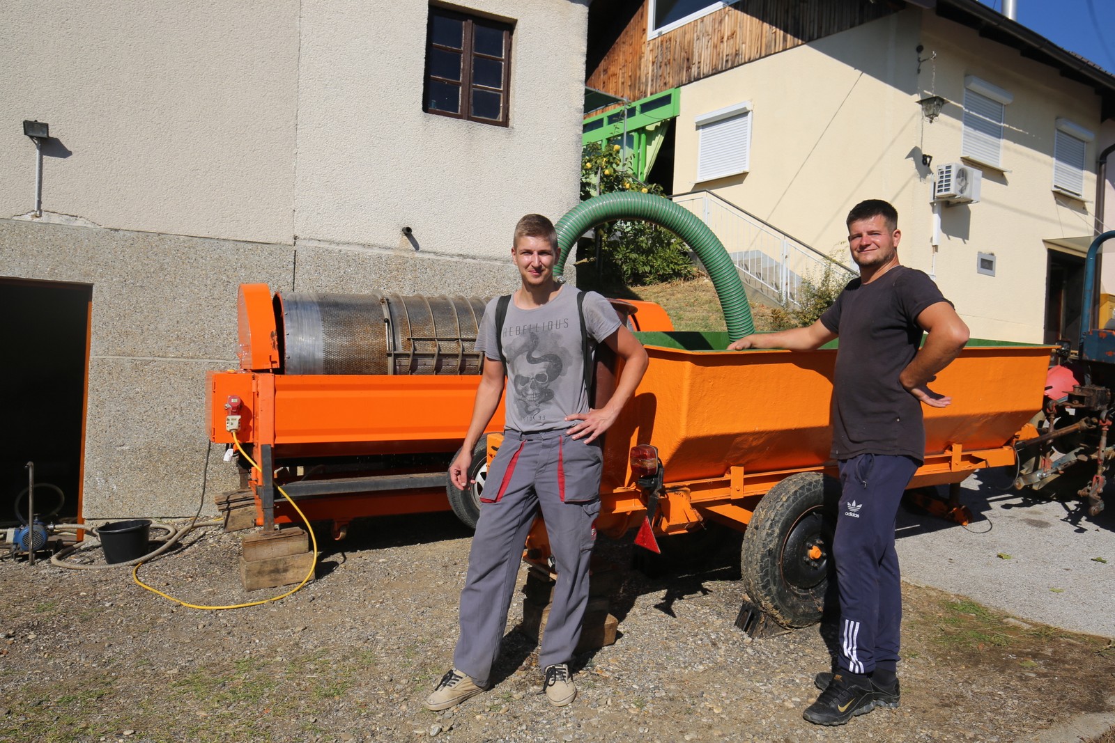 ‘Radio gorice za Katružu’: Tradicionalna humana berba po međimurskim bregima