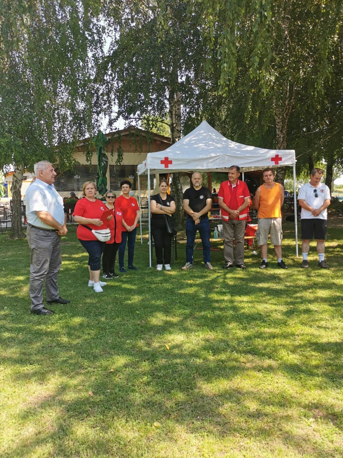 Humanitarci na okupu: Druženje dobrovoljnih darivatelja krvi na preloškoj Marini
