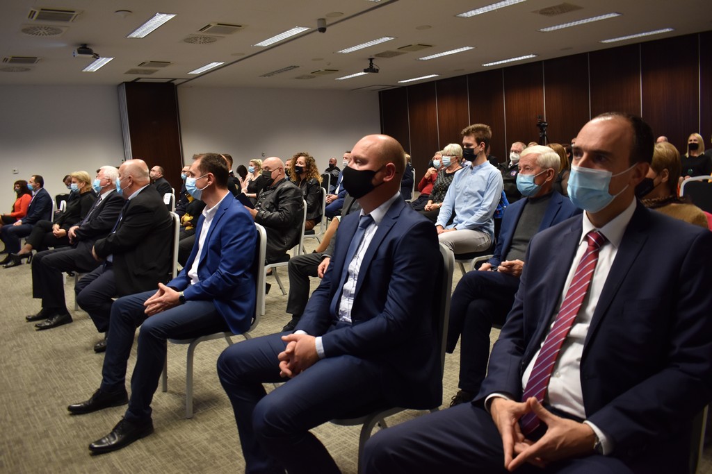 SVEČANO U TOPLICAMA SVETI MARTIN Nagrađeni Ivan Herceg, Matija Trstenjak, Tatjana Hažić, vatrogasci… SVEČANO U TOPLICAMA SVETI MARTIN Nagrađeni Ivan Herceg, Matija Trstenjak, Tatjana Hažić, vatrogasci…