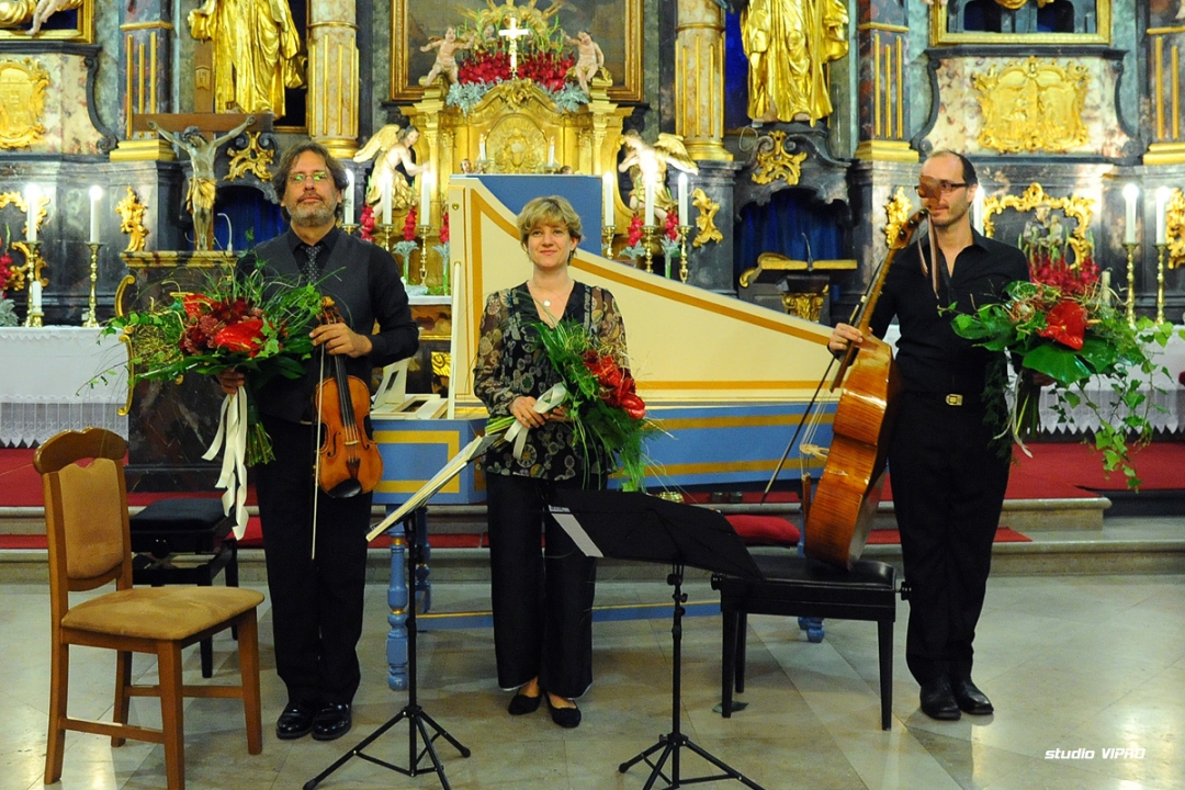 312213181dsc9708364807